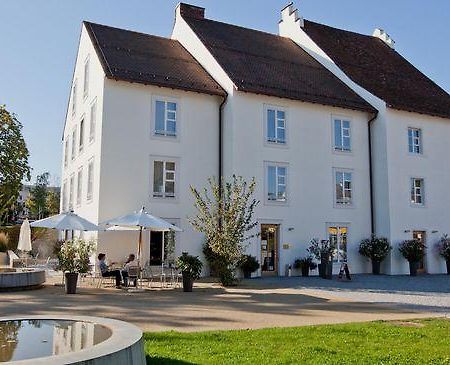 Hotel Castle Garden Binningen ภายนอก รูปภาพ